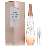 L'eau D'issey Pure Petale De Nectar - Eau de Toilette - Geurmonster - 2 ml  