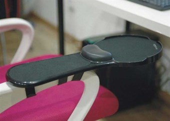 Pols- en onderarmsteunen met muismat voor armleuningen