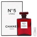 Chanel L'eau N°5 Red Limited Edition - Eau de Parfum - Geurmonster - 2 ml 