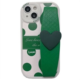 Voor iPhone 13 6.1 inch Groene Stippen Patroon PU Leer Gecoat TPU Telefoon Cover Back Case met Love Hart Polsband