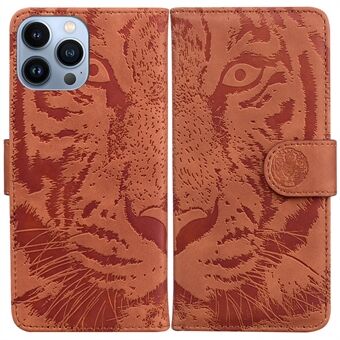 Voor de iPhone 15 Pro Max telefoonportemonneehoesje met opdruk van een tijger, gemaakt van PU-leer met een standfunctie.